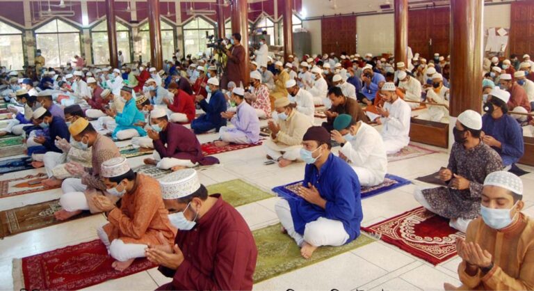 দেশজুড়ে পালিত হলো পবিত্র ঈদ-উল-আযহা