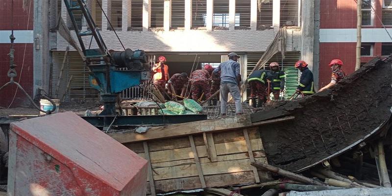 জেলা পরিষদের নতুন ভবনের ছাদ ধসে নিহত ২, আহত ৫