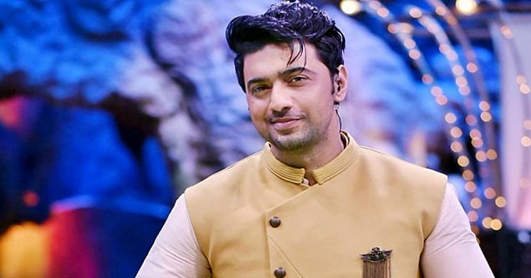 বিষণ্ণতায় ভুগছেন দেব