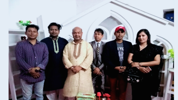 ‘হ্যাপি কাপল’-এর যাত্রা শুরু করলো গল্পওয়ালা