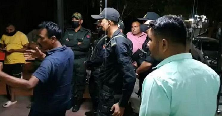 গুজরাটে সহকর্মীর গুলিতে ২ সেনা নিহত