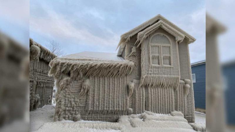 ৪৩ ইঞ্চি বরফের নিচে নিউইয়র্ক, হু হু করে বাড়ছে মৃত্যু