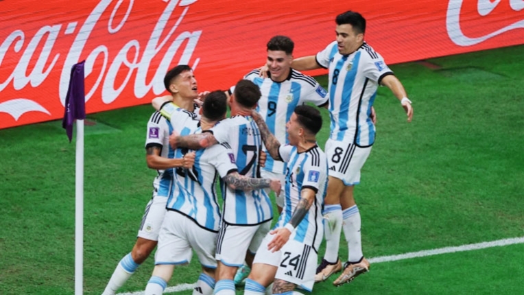 নেদারল্যান্ডসকে হারিয়ে সেমিফাইনালে আর্জেন্টিনা