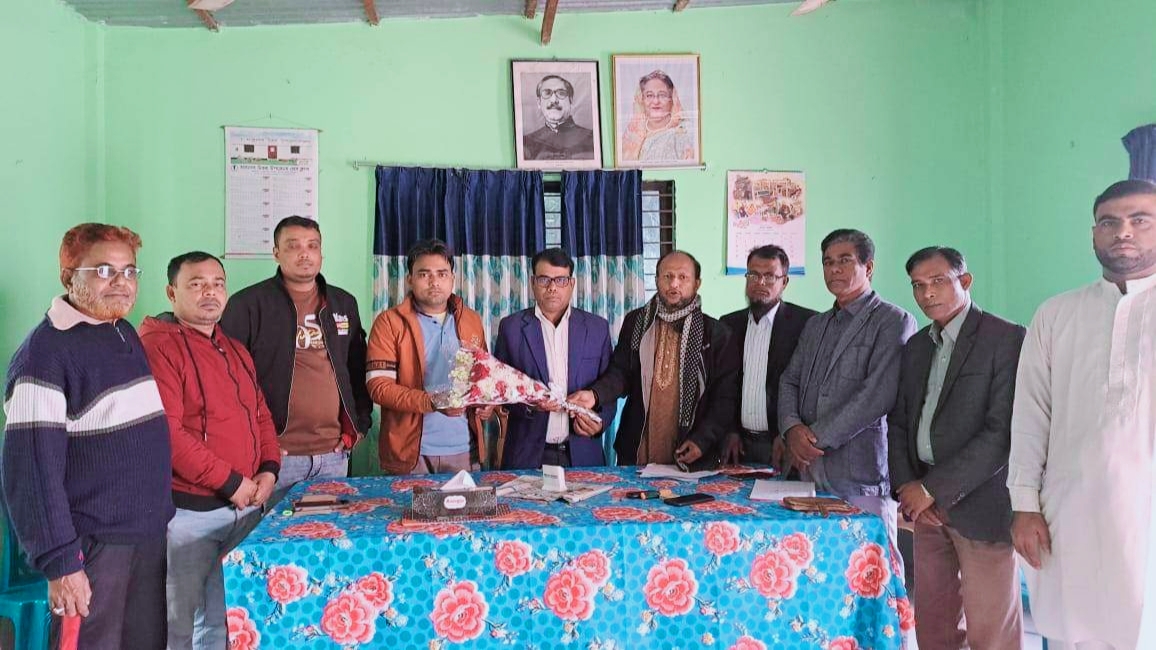 মতলব উত্তর উপজেলা প্রেসক্লাবের নতুন কমিটির দায়িত্ব গ্রহন