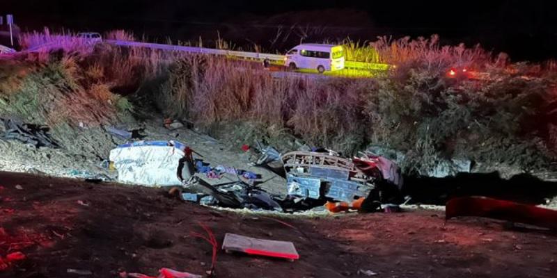 মেক্সিকোতে পর্যটকদের বাস উল্টে শিশুসহ নিহত ১৫, আহত ৪৭