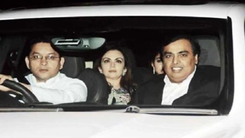 মুকেশ আম্বানির ড্রাইভারের বেতন শুনলে কপালে উঠবে চোখ!