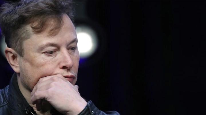 ফের শীর্ষ ধনীর খেতাব হারালেন মাস্ক