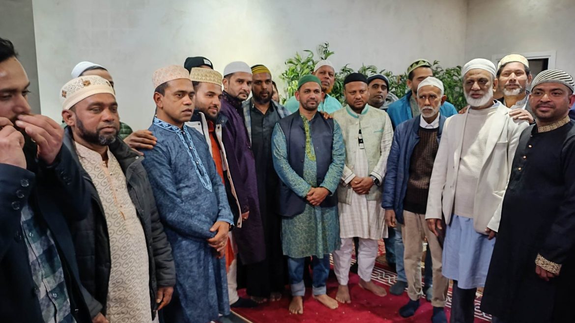 ভেনিসে কিশোরগঞ্জ বাসীর উদ্যোগে প্রায় সহস্রাধিক মানুষের অংশগ্রহণে ইফতার মাহফিল অনুষ্ঠিত