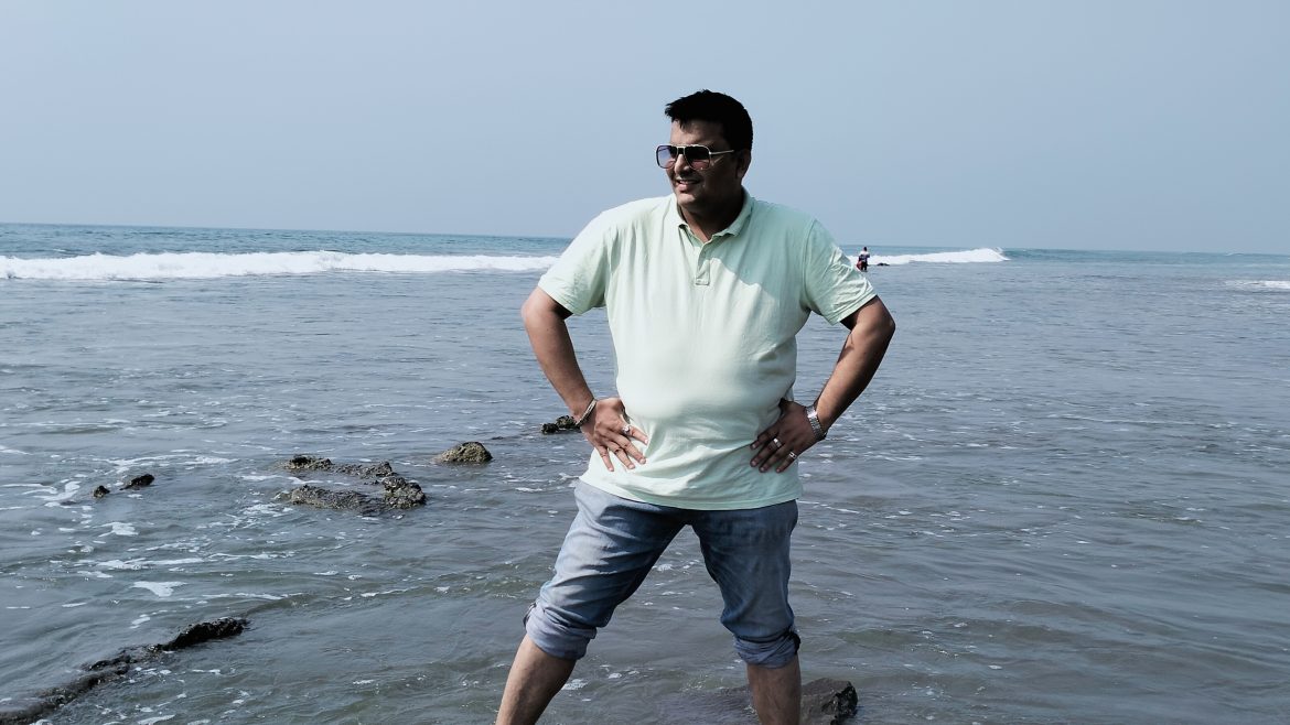 ১ গানে অর্ধ মিলিয়ন টাকা আয় করেছেন রাকিব মোসাব্বির