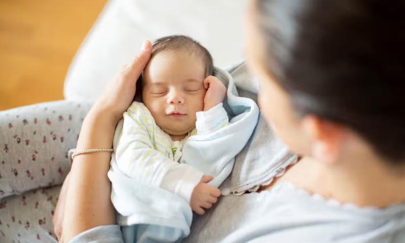 ব্রিটেনে সন্তান জন্মদানে ভারতীয়দের ‘রেকর্ড’