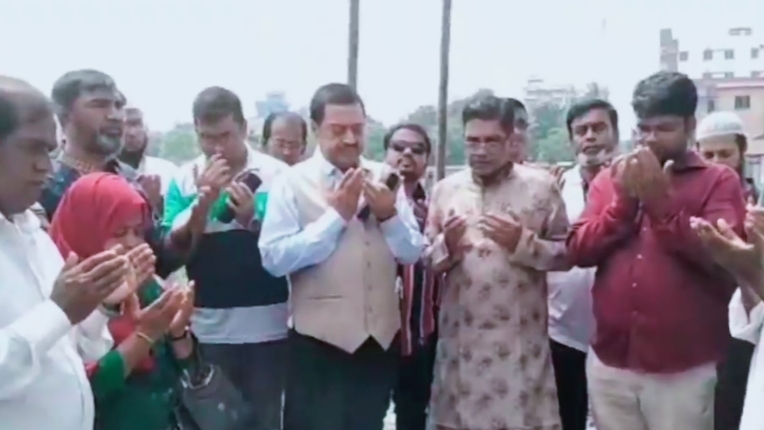 ভৈরব সরকারি চাকুরিজীবী ঐক্য পরিষদের নিজস্ব কার্যালয়ের ভিত্তিপ্রস্তর স্থাপন করা হয়েছে