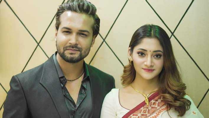 নতুন সিনেমায় আদর আজাদ ও পূজা চেরি