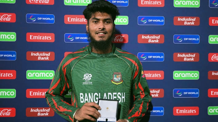 বিশ্বকাপের সেরা একাদশে জায়গা পেলেন রিশাদ হোসেন